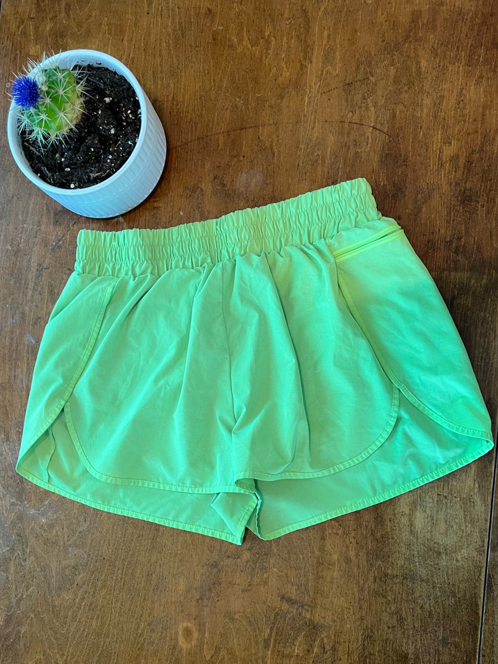 Blooming Jelly Neon Green Athletic Shorts XL Zip Pocket Running Gym